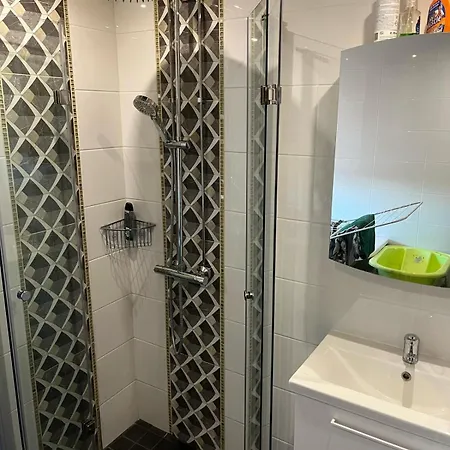 Kreutzwaldi Apartment *